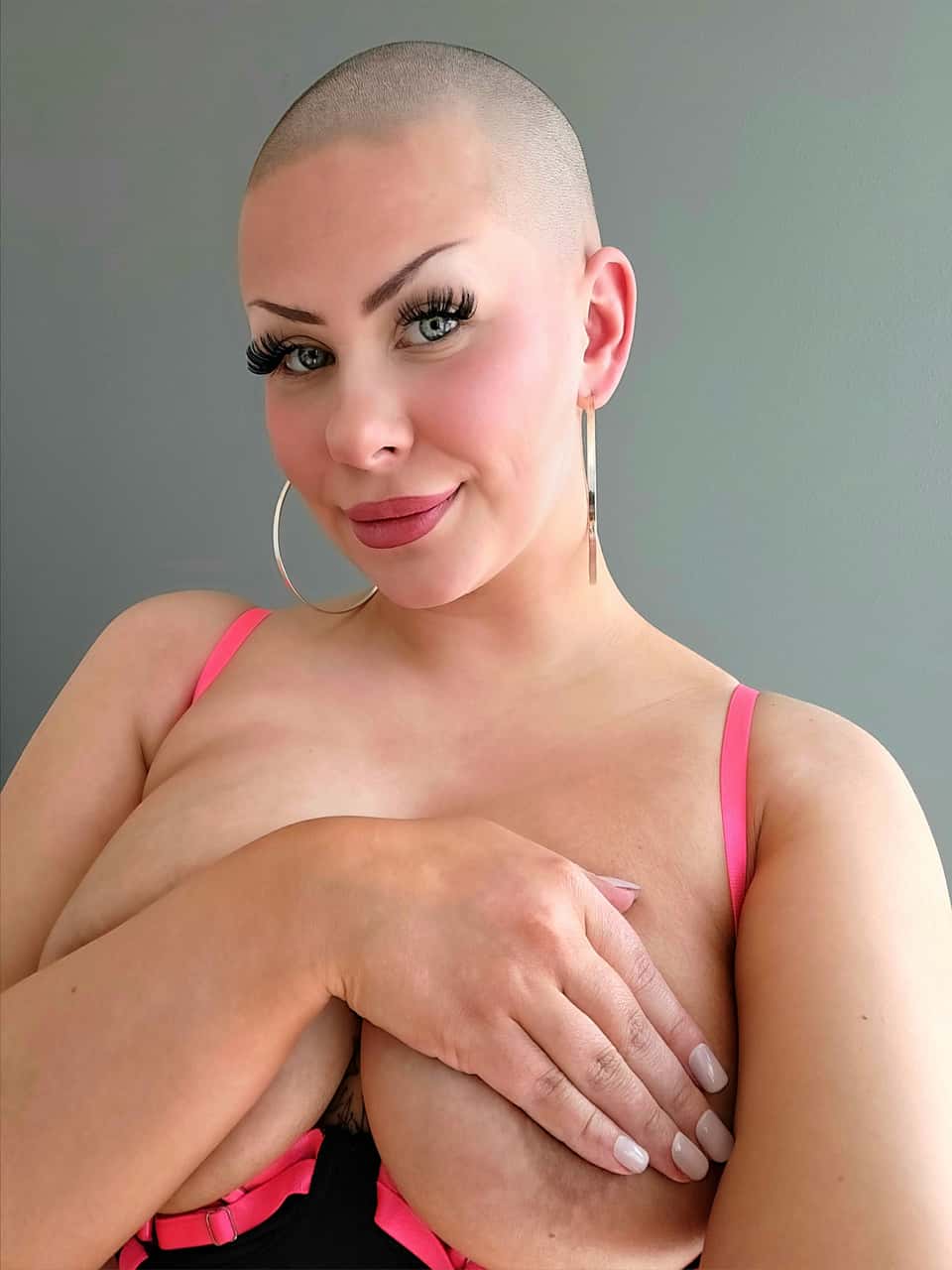 Nyla Ren the snowbunny FREE